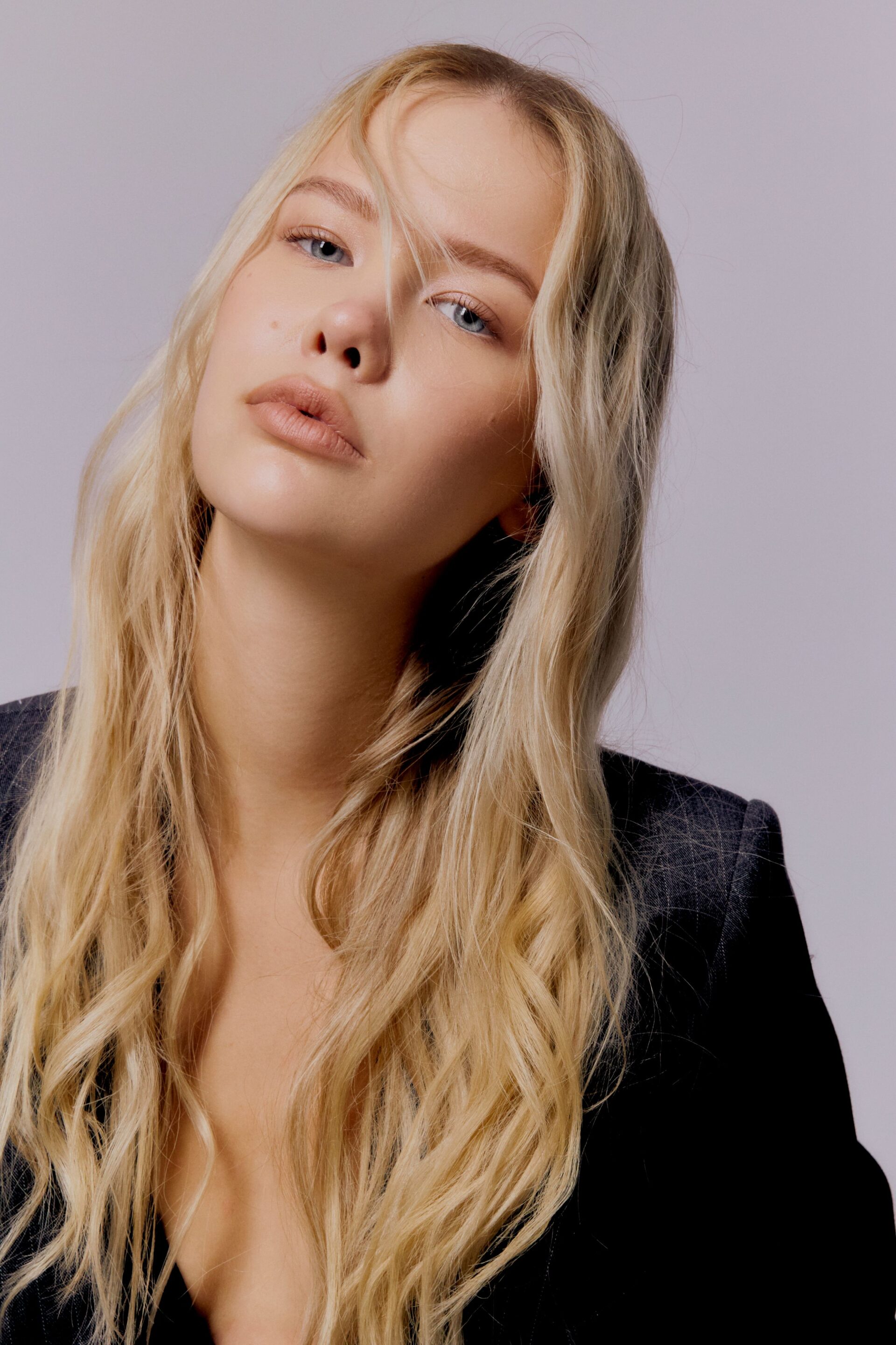 10 heliisa plumberg test ursu row model mgmt srl