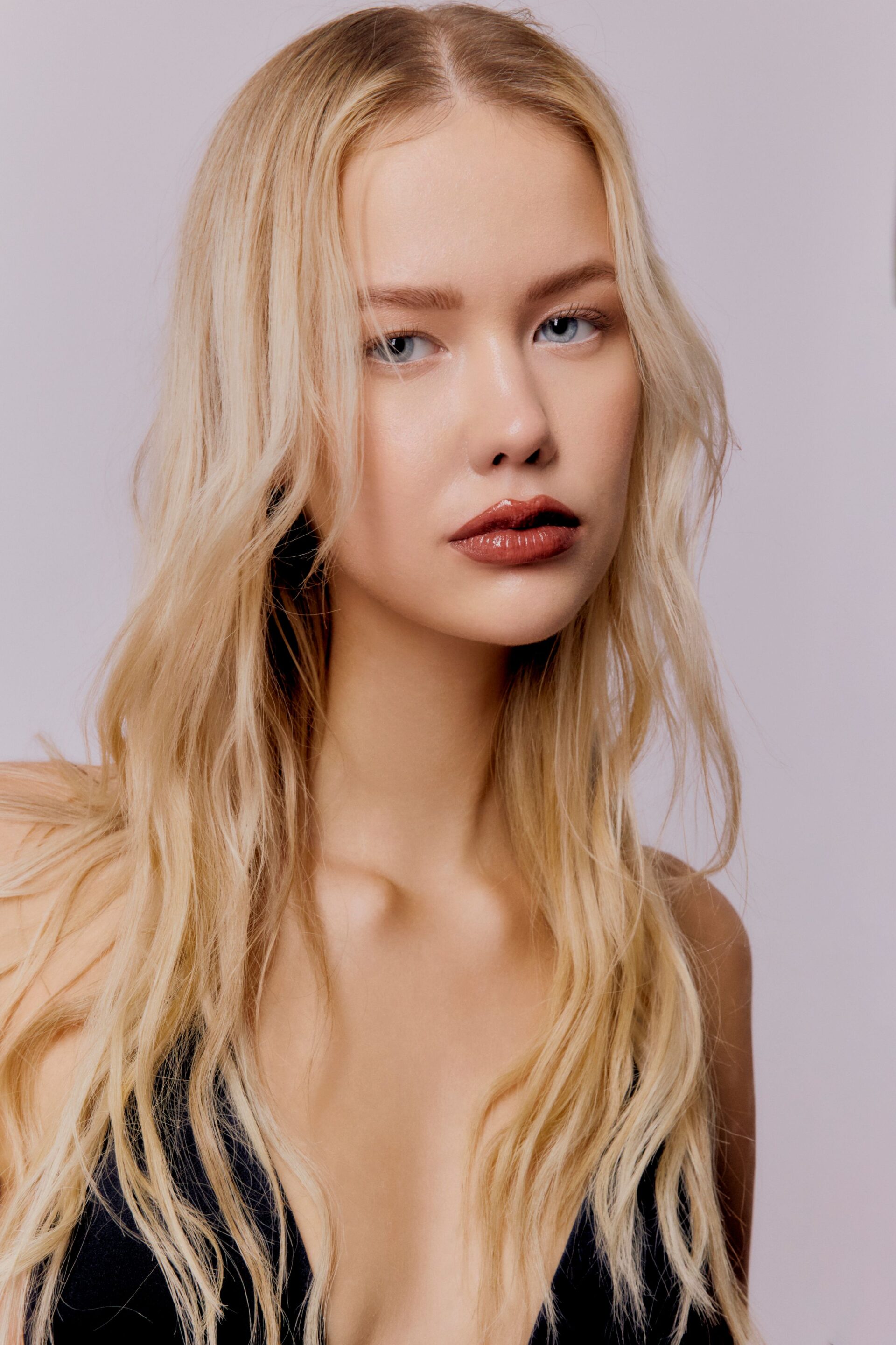 5 heliisa plumberg test ursu row model mgmt srl